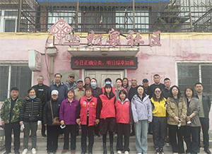 “迎五一 展風采”——萬益公司組織黨員志愿活動